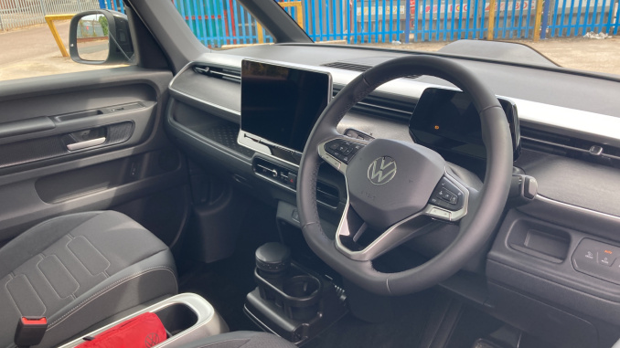 Volkswagen ID. Buzz 210kW Style Pro 86kWh 5dr LWB Auto [7St/Design+] Electric Estate - Image 6
